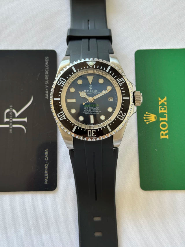 Rolex Sea-Dweller (AAA+) (SKU: 124 G)
