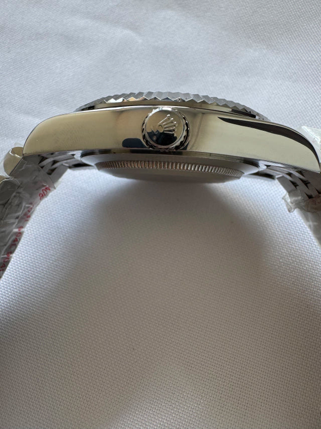 Rolex Sky-Dweller (5A+) (SKU: 140 A)