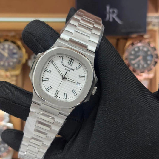 Patek Philippe Nautilus (5A+) (SKU: 437)