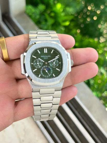 Patek Philippe Nautilus (5A+) (SKU: 450 Y)