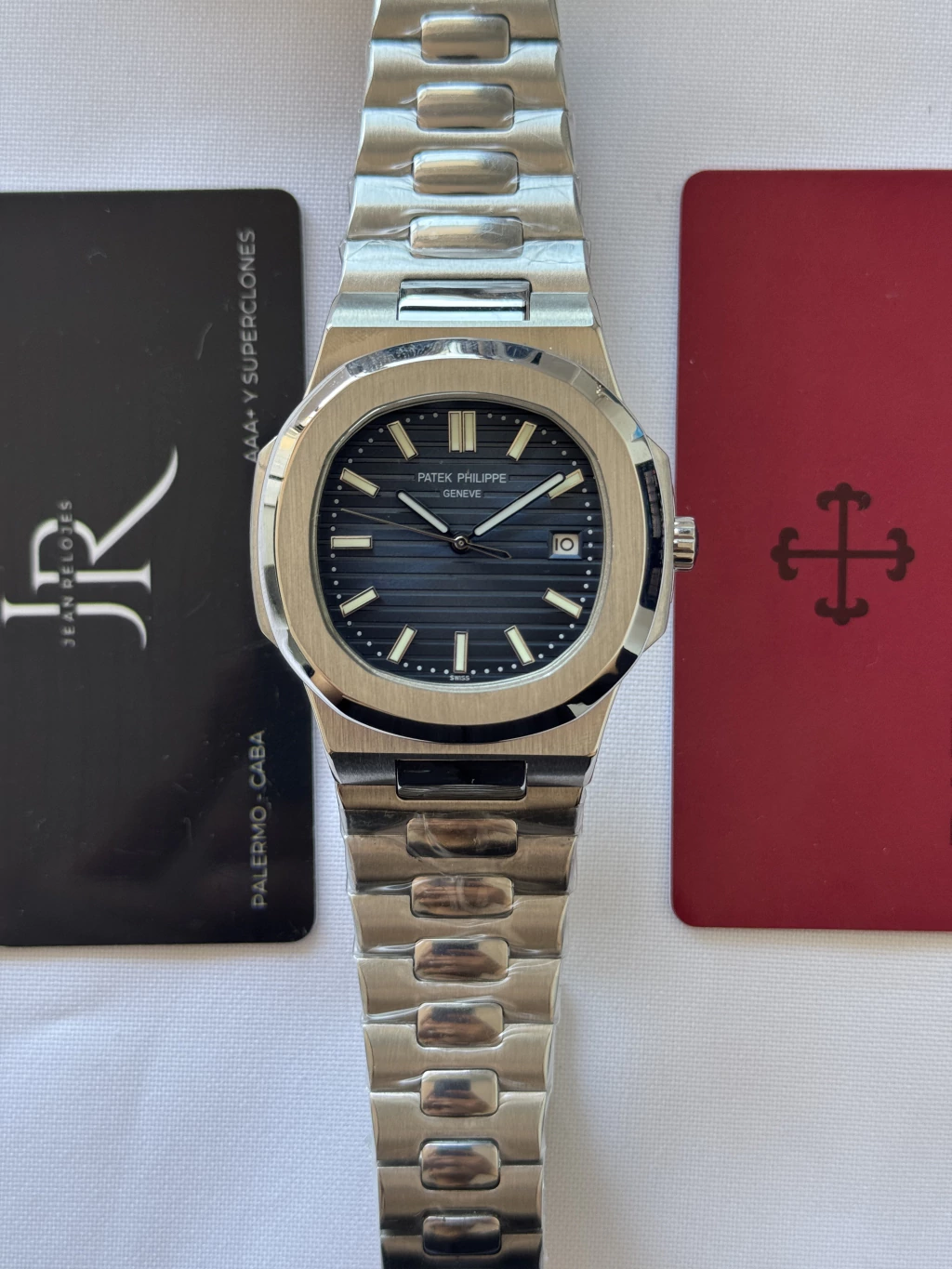 Patek Philippe Nautilus (5A+) (SKU: 428)
